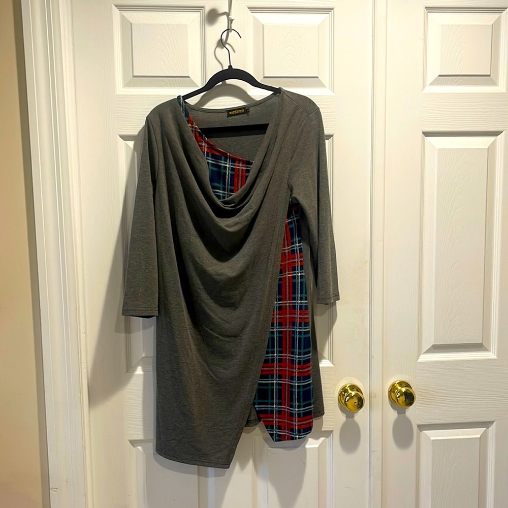 Reborn Asymmetrical Layered Sweatshirt/Flannel Tunic Top-Large.